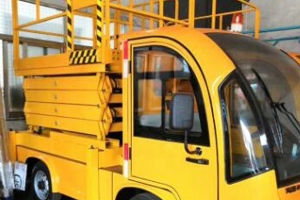 車載式升降機   廠家直銷